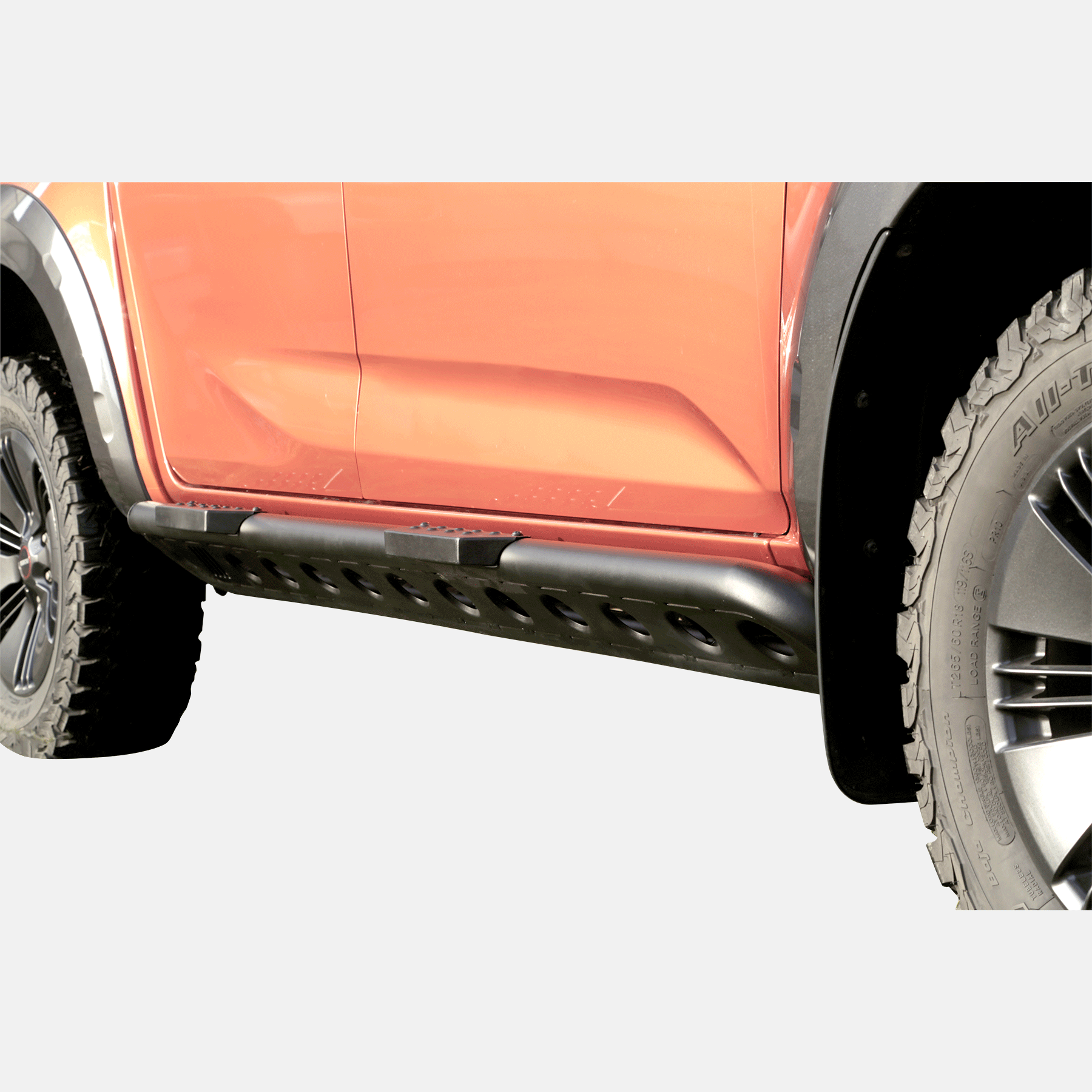 Rockslider LAPIS Aluminium pour Isuzu D-Max à partir de l'année 2021