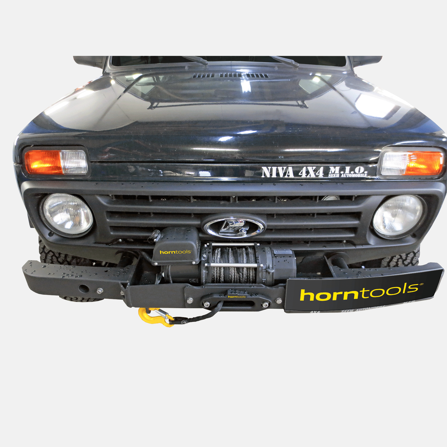 Lada Niva Taiga winch system